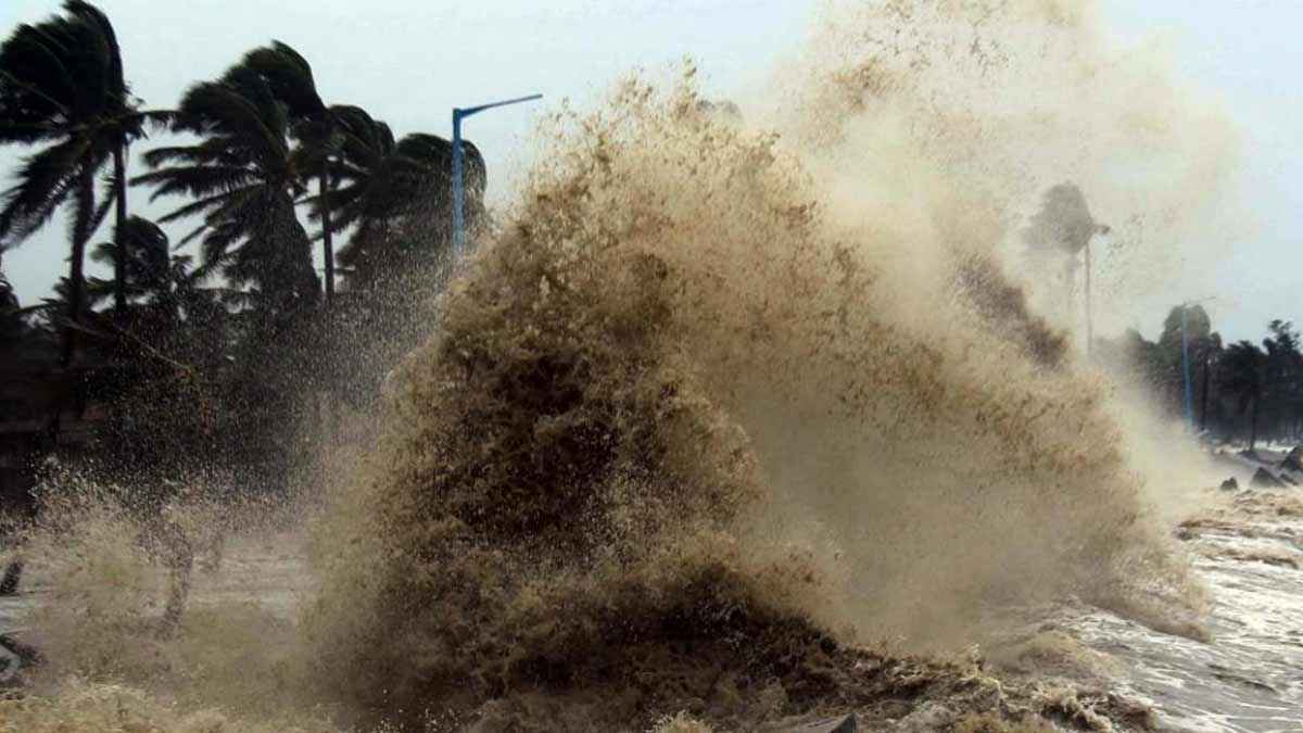 কতটা শক্তি নিয়ে এগোচ্ছে রেমাল, প্রভাব থাকবে কতক্ষণ?
