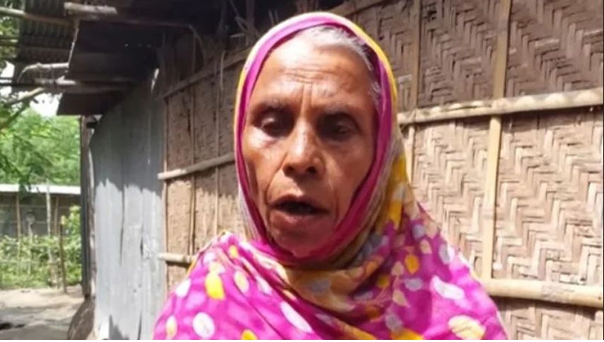 পাঁচবিবিতে ভাতা বন্ধের কারণ খুঁজতে গিয়ে মর্জিনা বেওয়াসহ কয়েকজন জানলেন তারা মৃত