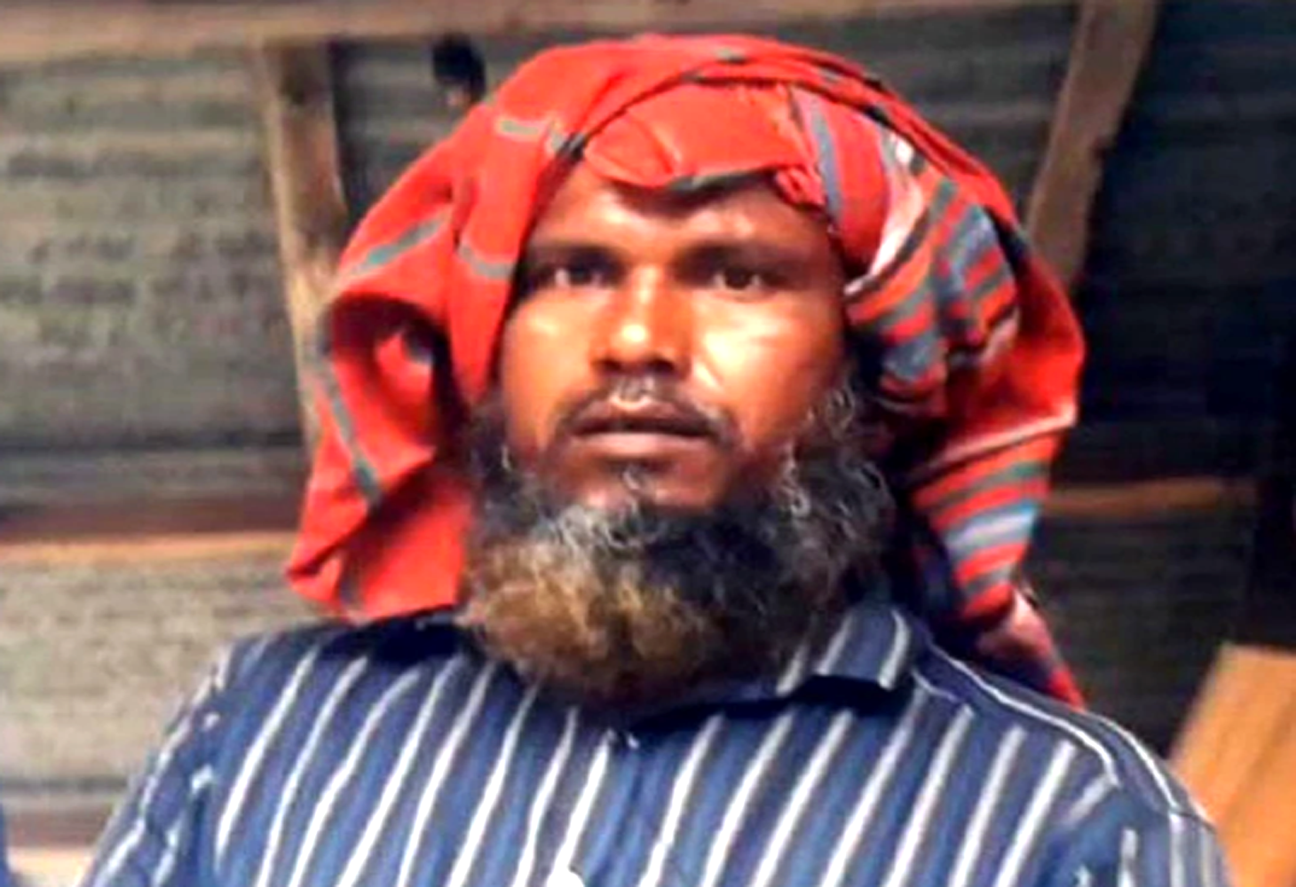 কুড়িগ্রামে পুত্রবধূকে ধর্ষণের অভিযোগে শ্বশুর গ্রেপ্তার, শাশুড়ি পলাতক