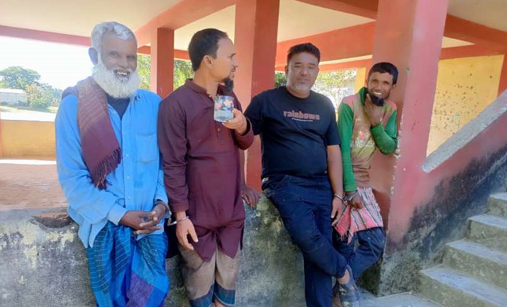 হবিগঞ্জে কোটি টাকার হিসাব নিয়ে দু’পক্ষের সংঘর্ষে আটক-৪