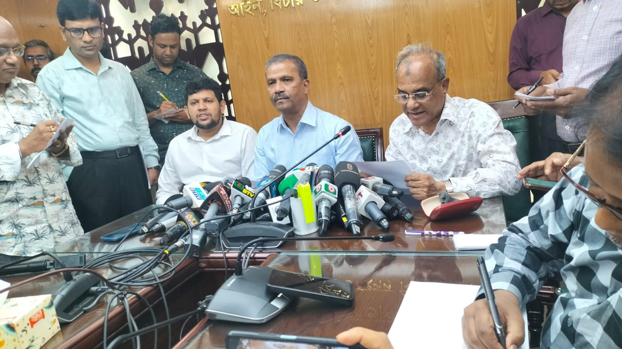 নারী ও শিশু নির্যাতন আইনে পরিবর্তন আনা হচ্ছে : আসিফ নজরুল